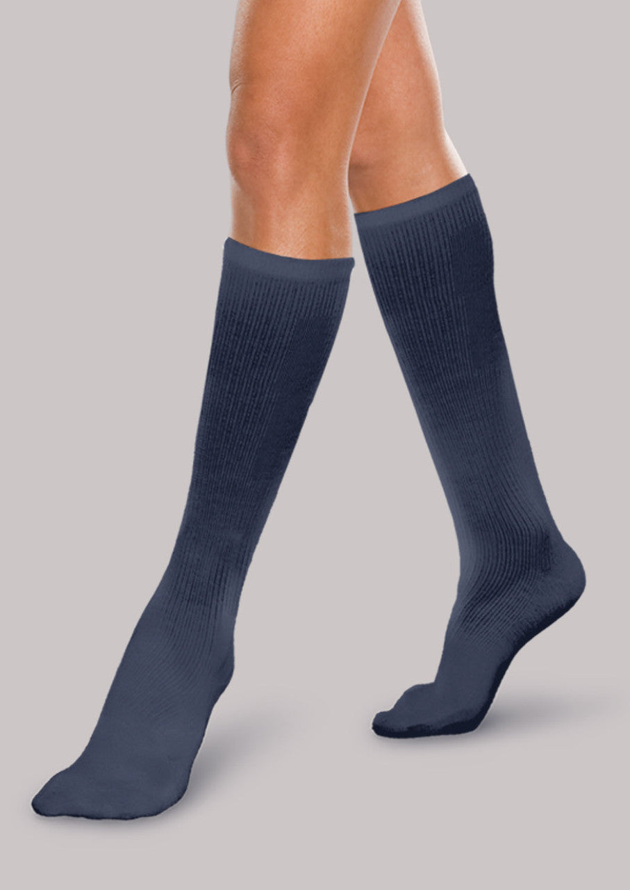 Core-Spun moderate support compression socks in navy